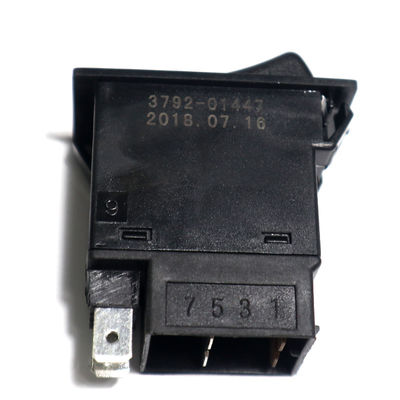 OE NO. 3792-00225 Автобусные детали переключателя для King Long Bus Main Power Rocker Switch